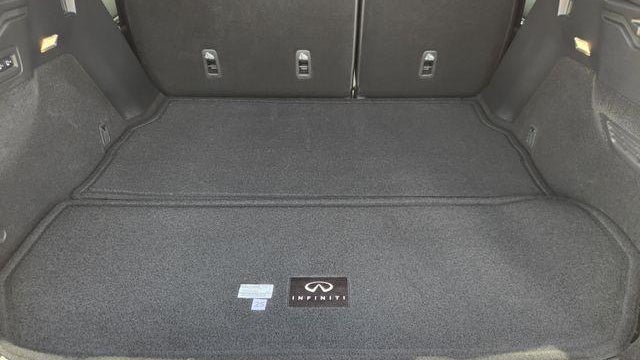2027 INFINITI QX65 Luxe