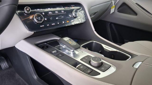2027 INFINITI QX65 Luxe