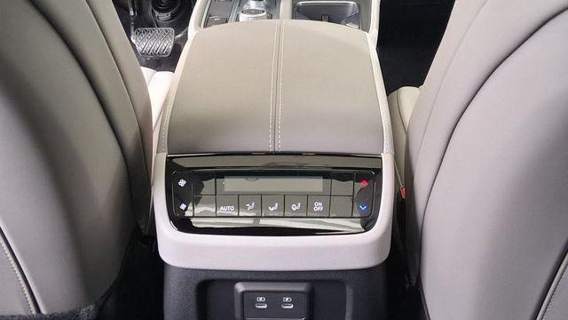 2027 INFINITI QX65 Luxe