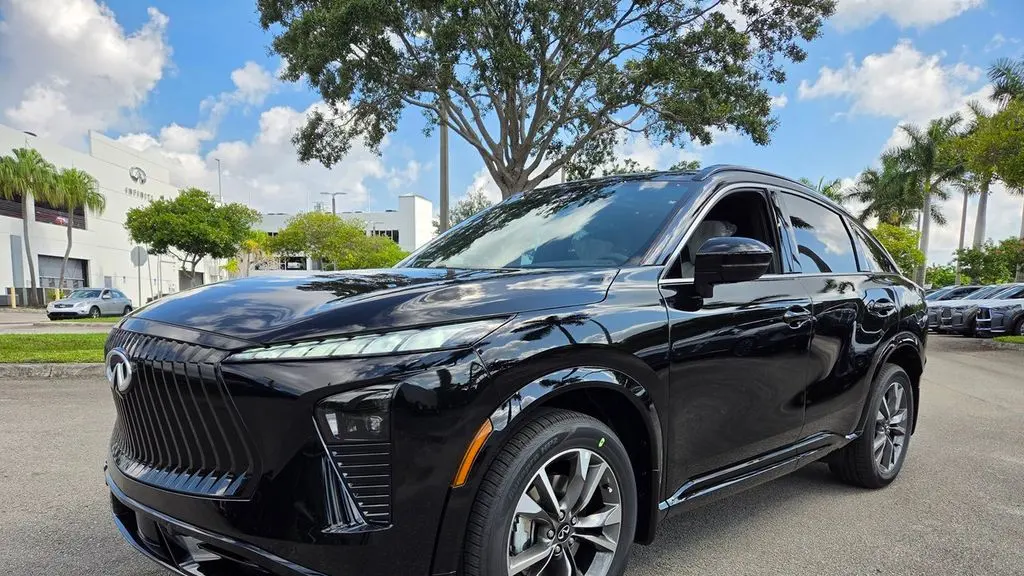 2027 INFINITI QX65 Luxe