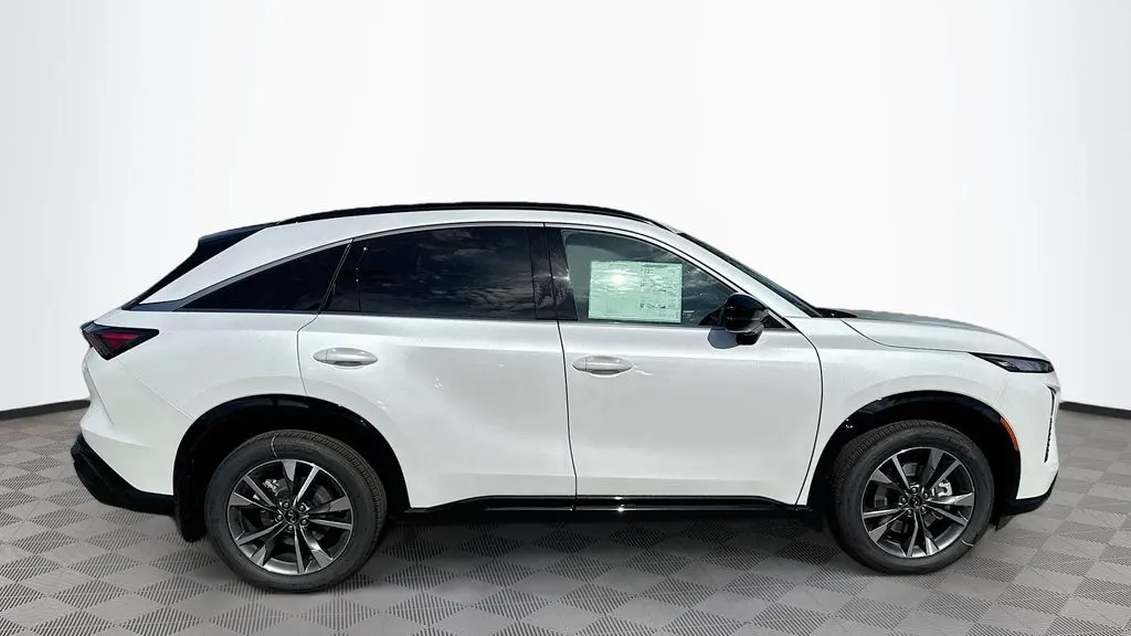 2027 INFINITI QX65 Luxe
