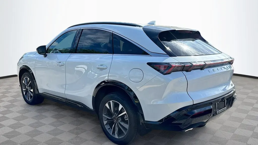 2027 INFINITI QX65 Luxe