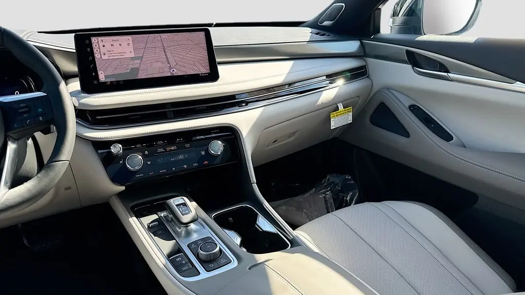 2027 INFINITI QX65 Luxe