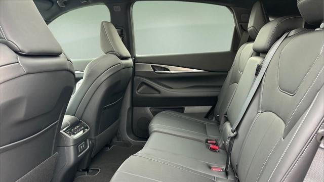 2027 INFINITI QX65 Luxe