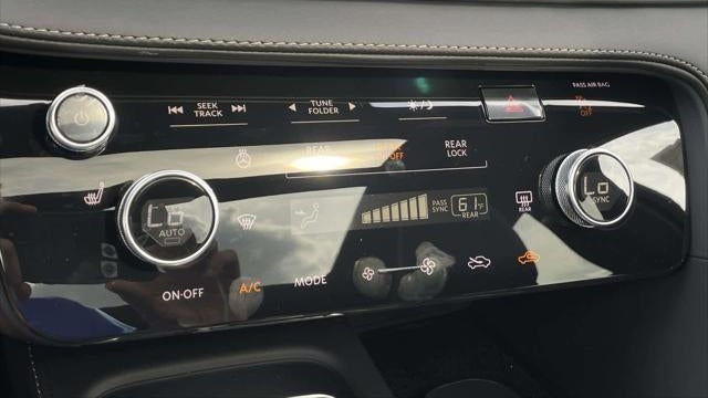 2027 INFINITI QX65 Luxe
