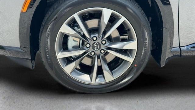 2027 INFINITI QX65 Luxe