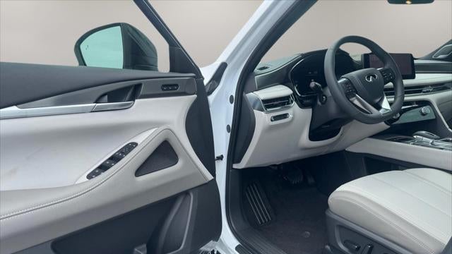 2027 INFINITI QX65 Luxe