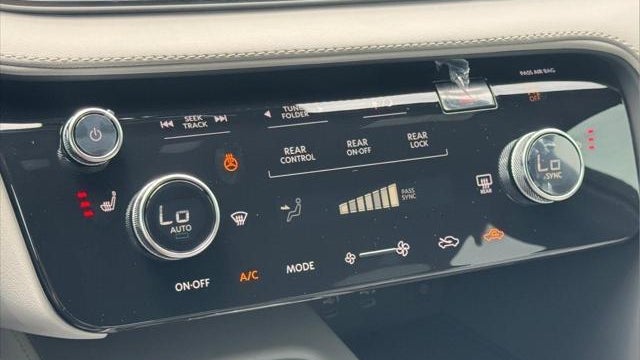 2027 INFINITI QX65 Luxe