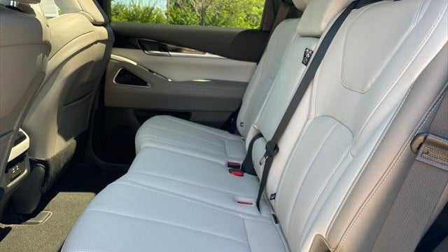 2027 INFINITI QX65 Sport
