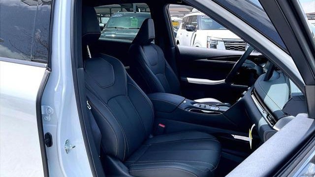 2027 INFINITI QX65 Sport
