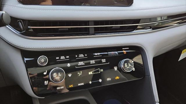 2027 INFINITI QX65 Sport