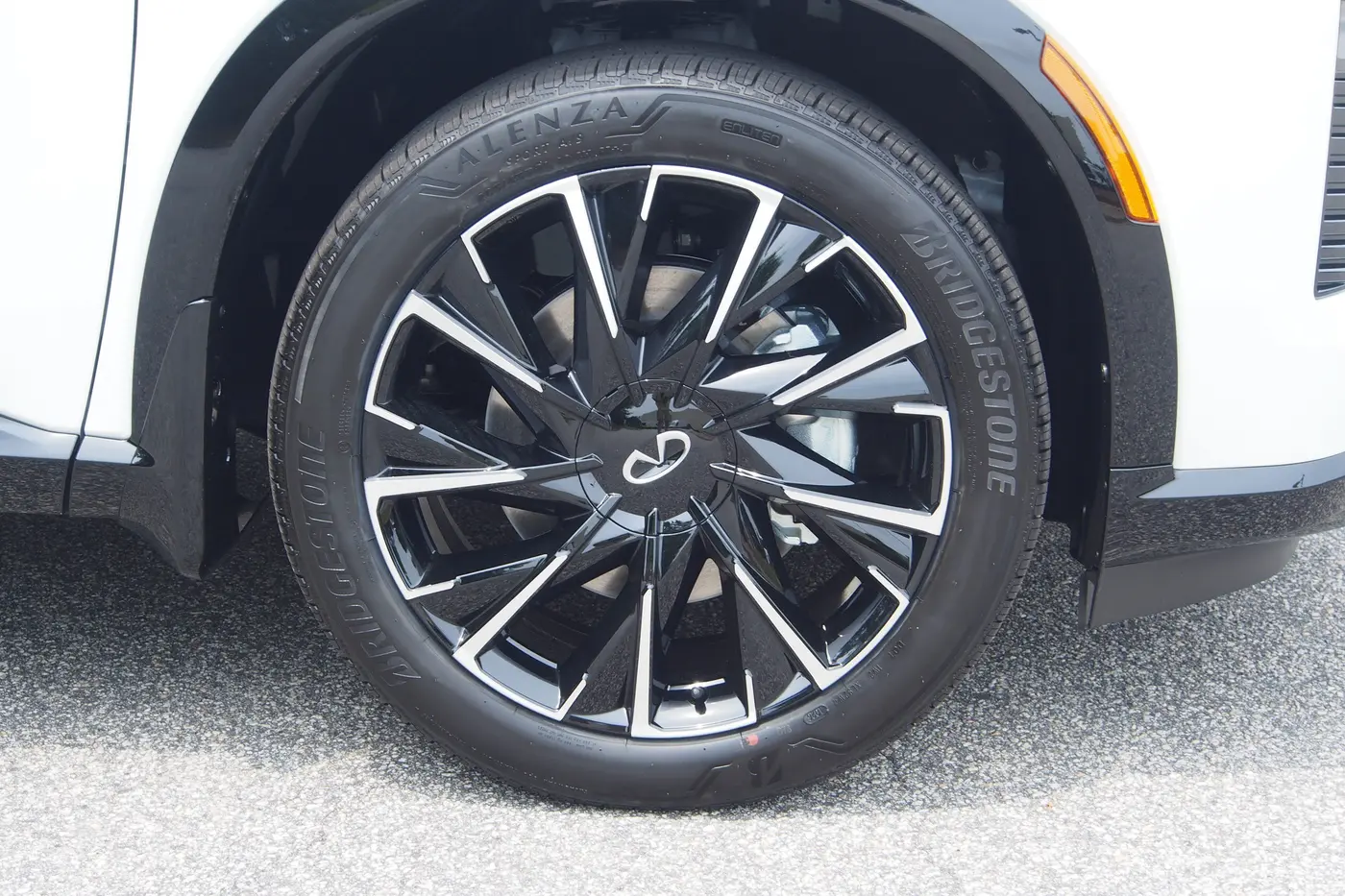 2027 INFINITI Qx65 - $61,900
