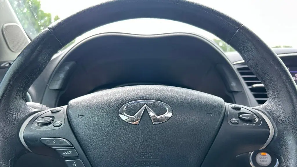 2015 INFINITI QX60 Base