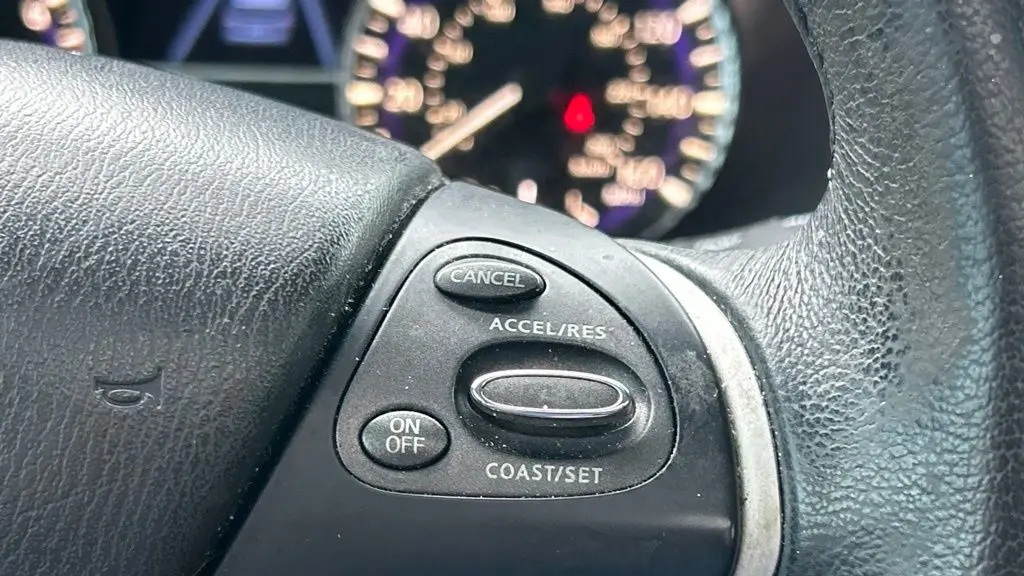 2015 INFINITI QX60 Base