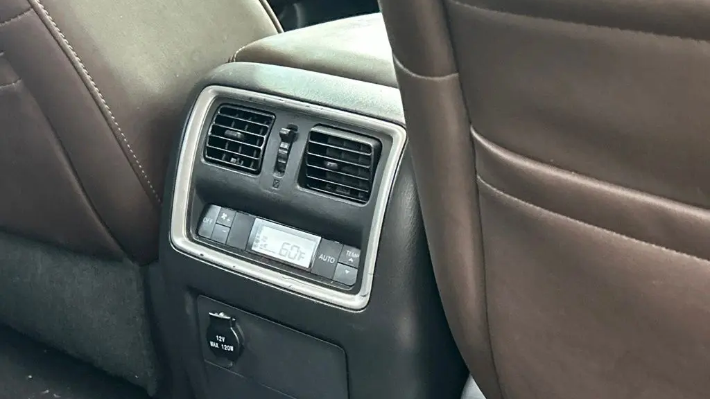 2015 INFINITI QX60 Base
