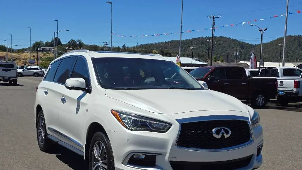 2016 INFINITI QX60 Base