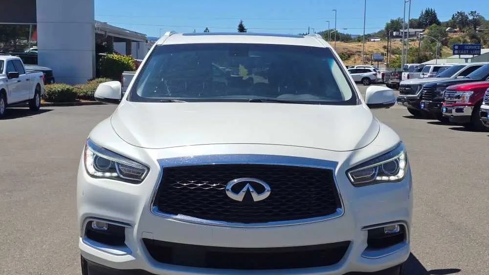 2016 INFINITI QX60 Base
