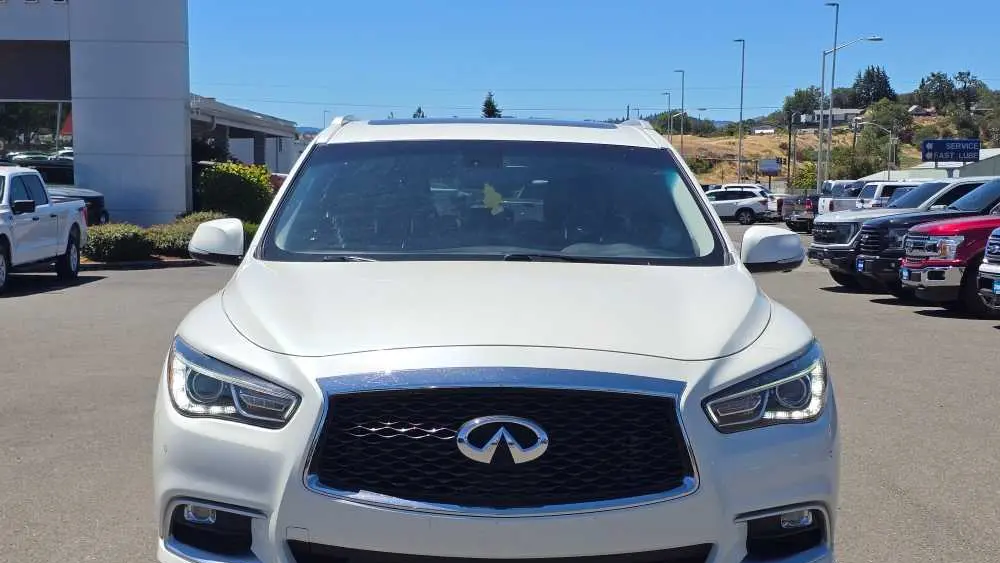 2016 INFINITI QX60 Base