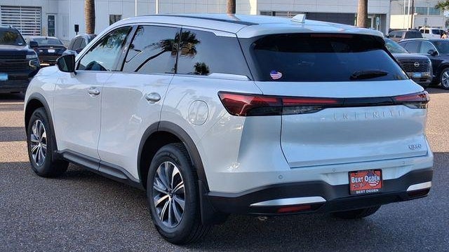 2027 INFINITI QX60 Pure