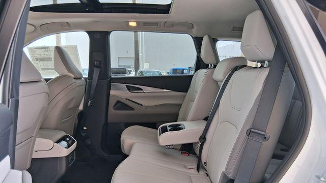 2027 INFINITI QX60 Pure
