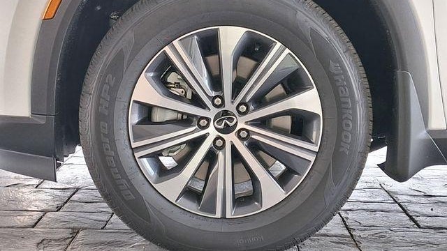 2027 INFINITI QX60 Pure