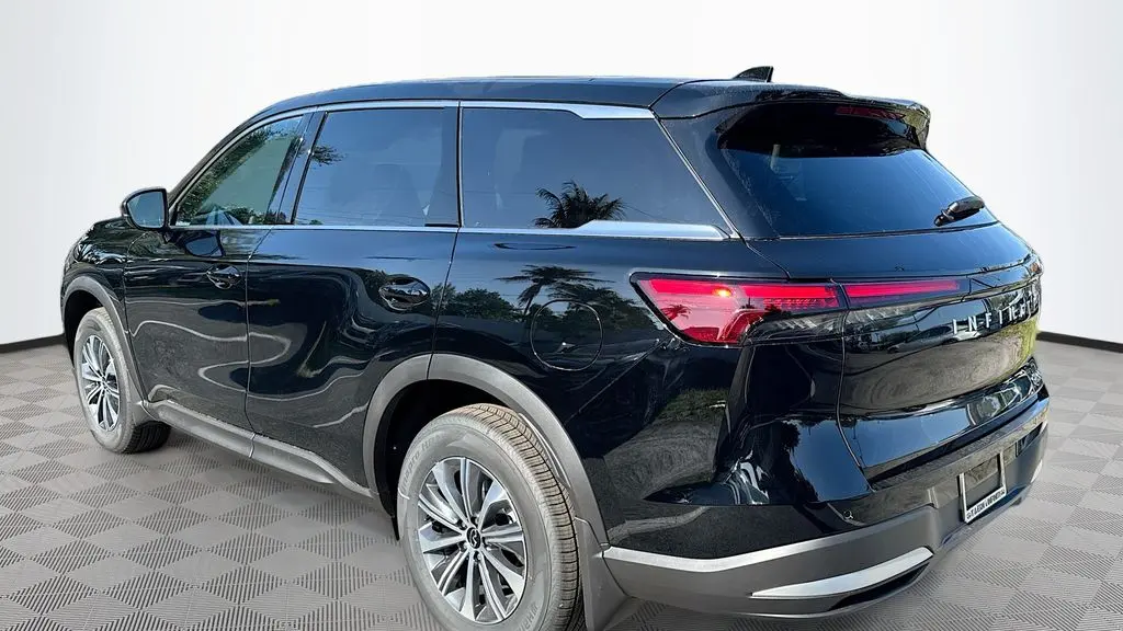 2027 INFINITI QX60 Pure