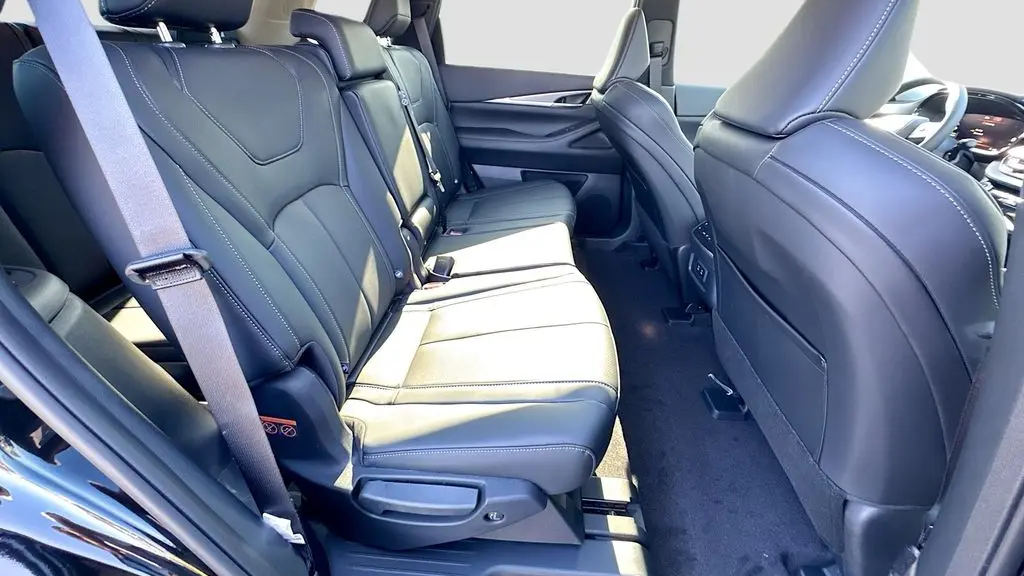 2027 INFINITI QX60 Pure