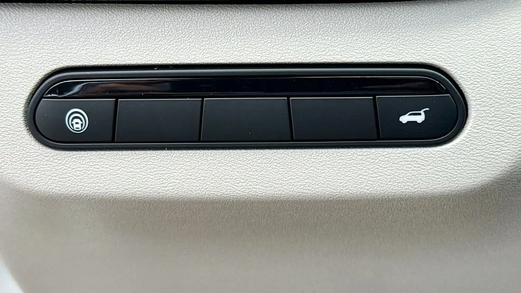 2027 INFINITI QX60 Pure