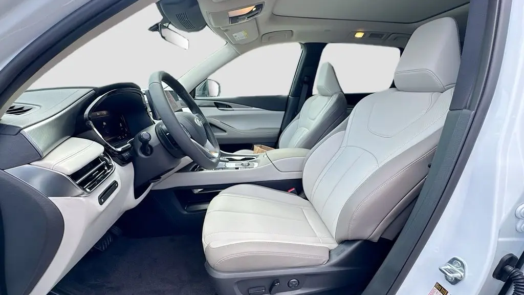 2027 INFINITI QX60 Pure