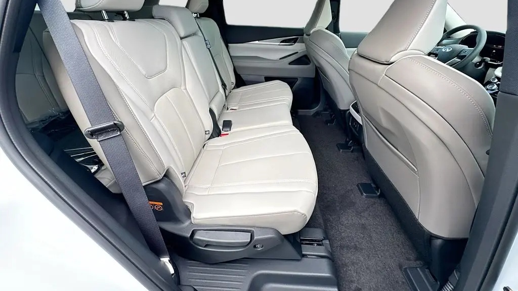 2027 INFINITI QX60 Pure