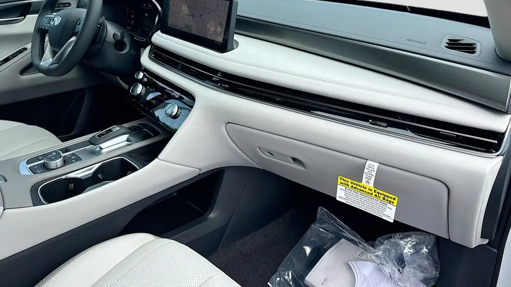 2027 INFINITI QX60 Pure