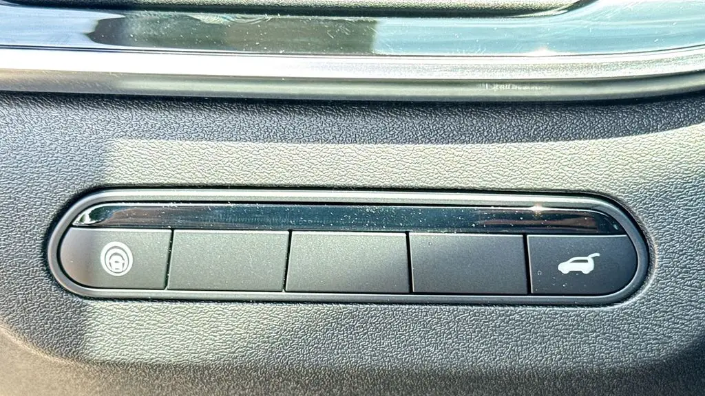 2027 INFINITI QX60 Pure