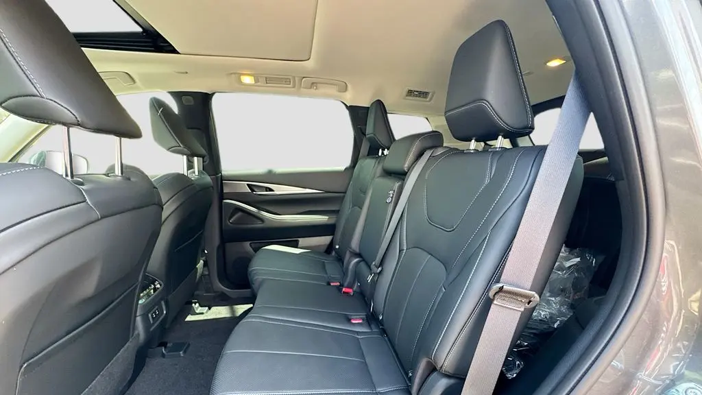 2027 INFINITI QX60 Pure