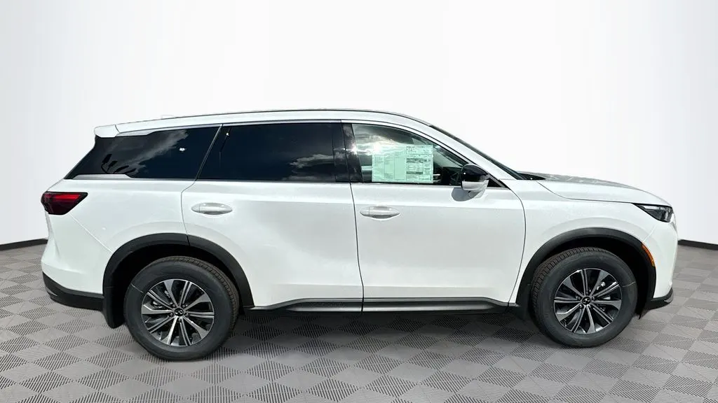 2027 INFINITI QX60 Pure