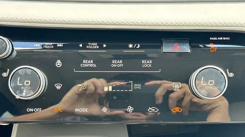 2027 INFINITI QX60 Pure