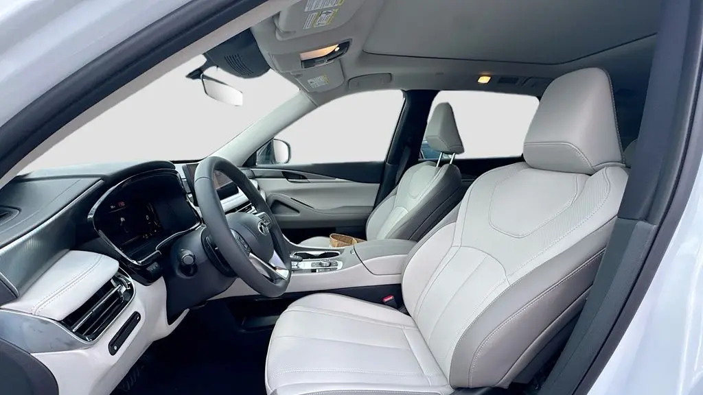 2027 INFINITI QX60 Pure