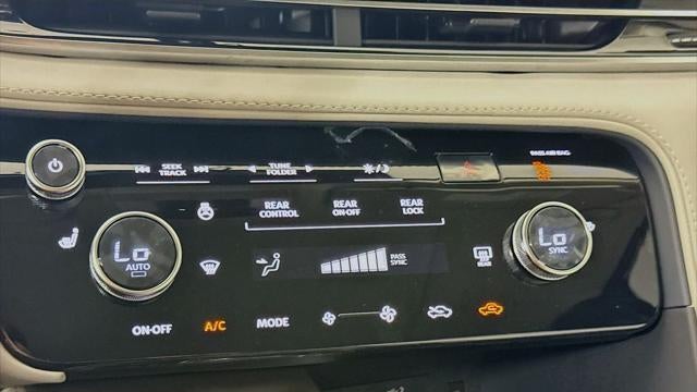 2027 INFINITI QX60 Pure