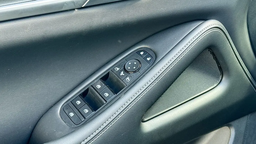 2027 INFINITI QX60 Pure