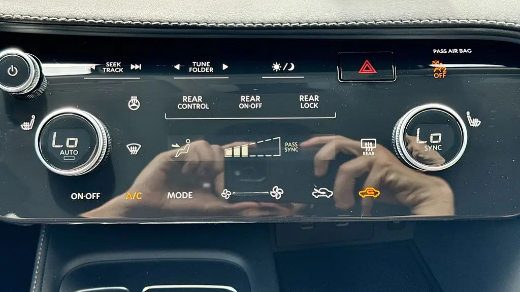 2027 INFINITI QX60 Pure