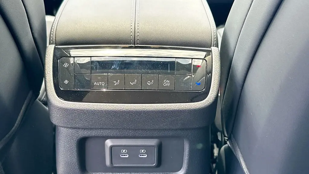 2027 INFINITI QX60 Pure