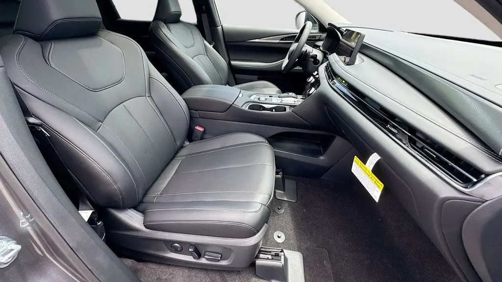2027 INFINITI QX60 Pure