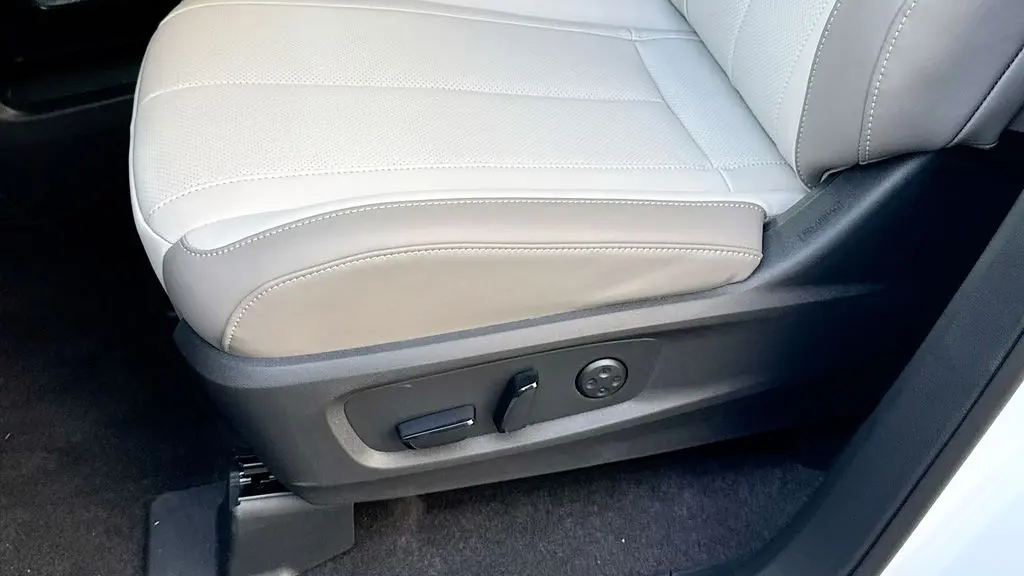 2027 INFINITI QX60 Pure