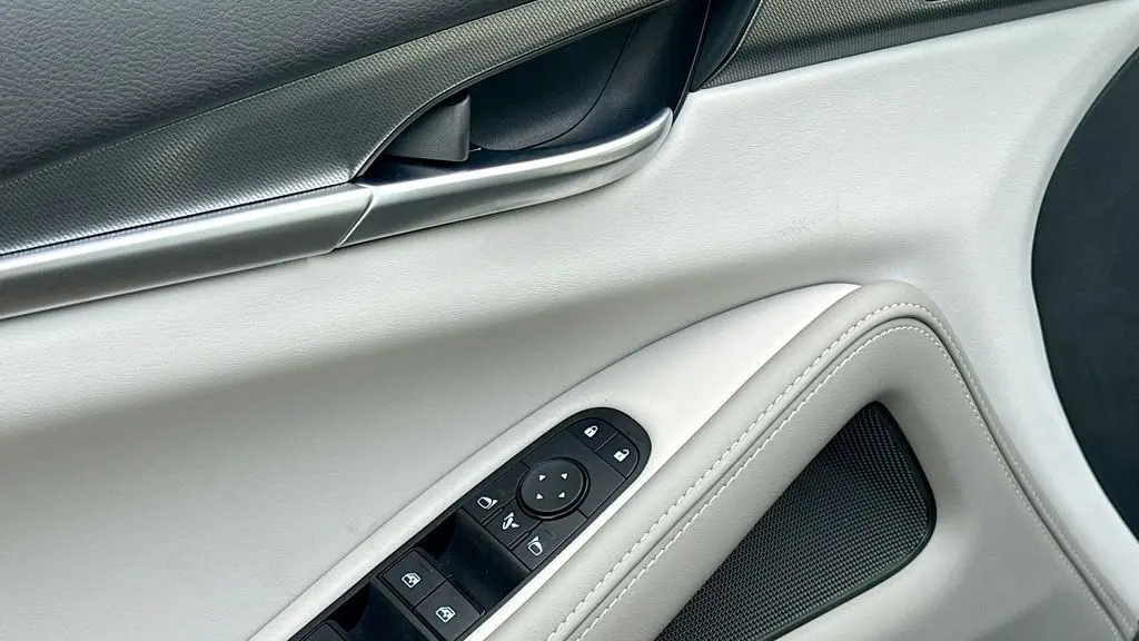 2027 INFINITI QX60 Pure