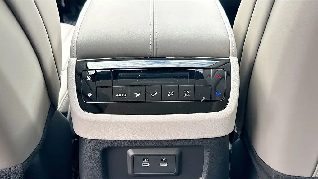2027 INFINITI QX60 Pure