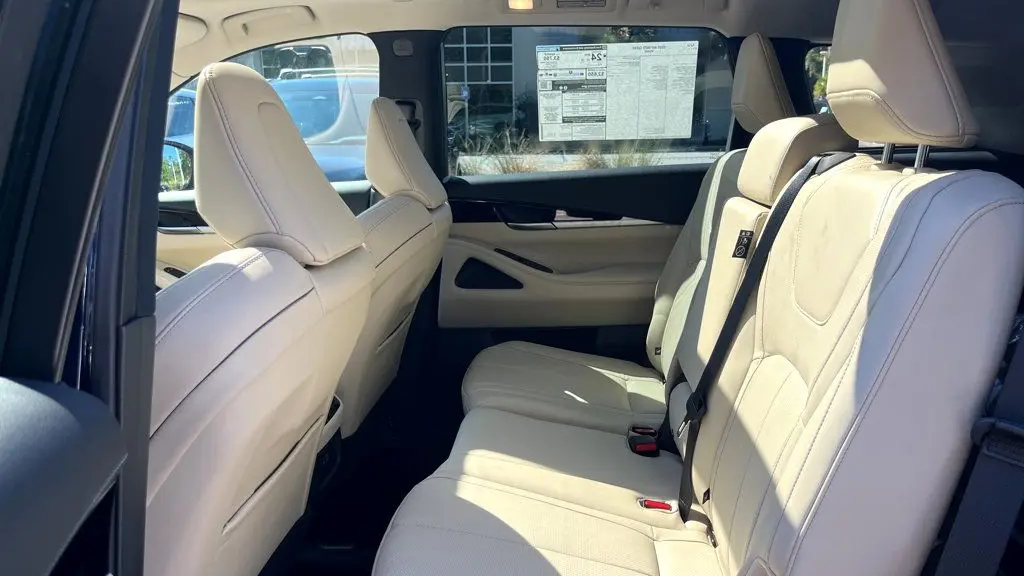 2025 INFINITI QX60 Pure