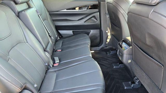2025 INFINITI QX60 Pure