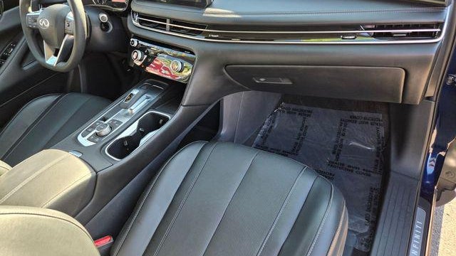 2025 INFINITI QX60 Pure