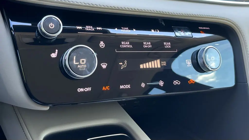 2025 INFINITI QX60 Pure