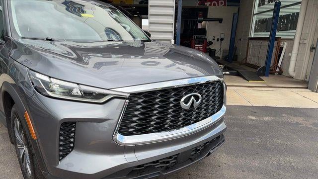 2025 INFINITI QX60 Pure