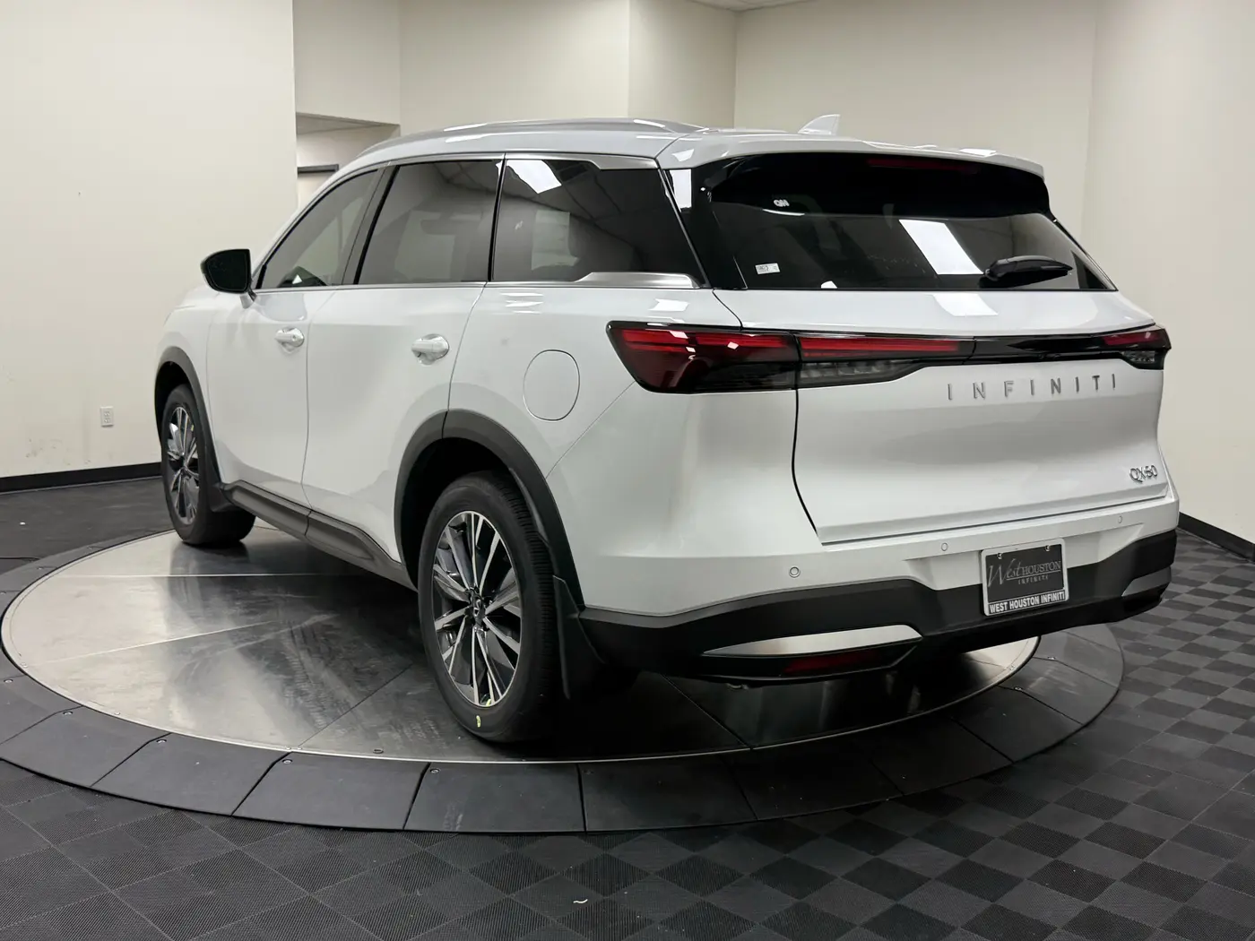 2027 INFINITI QX60 - $50,099